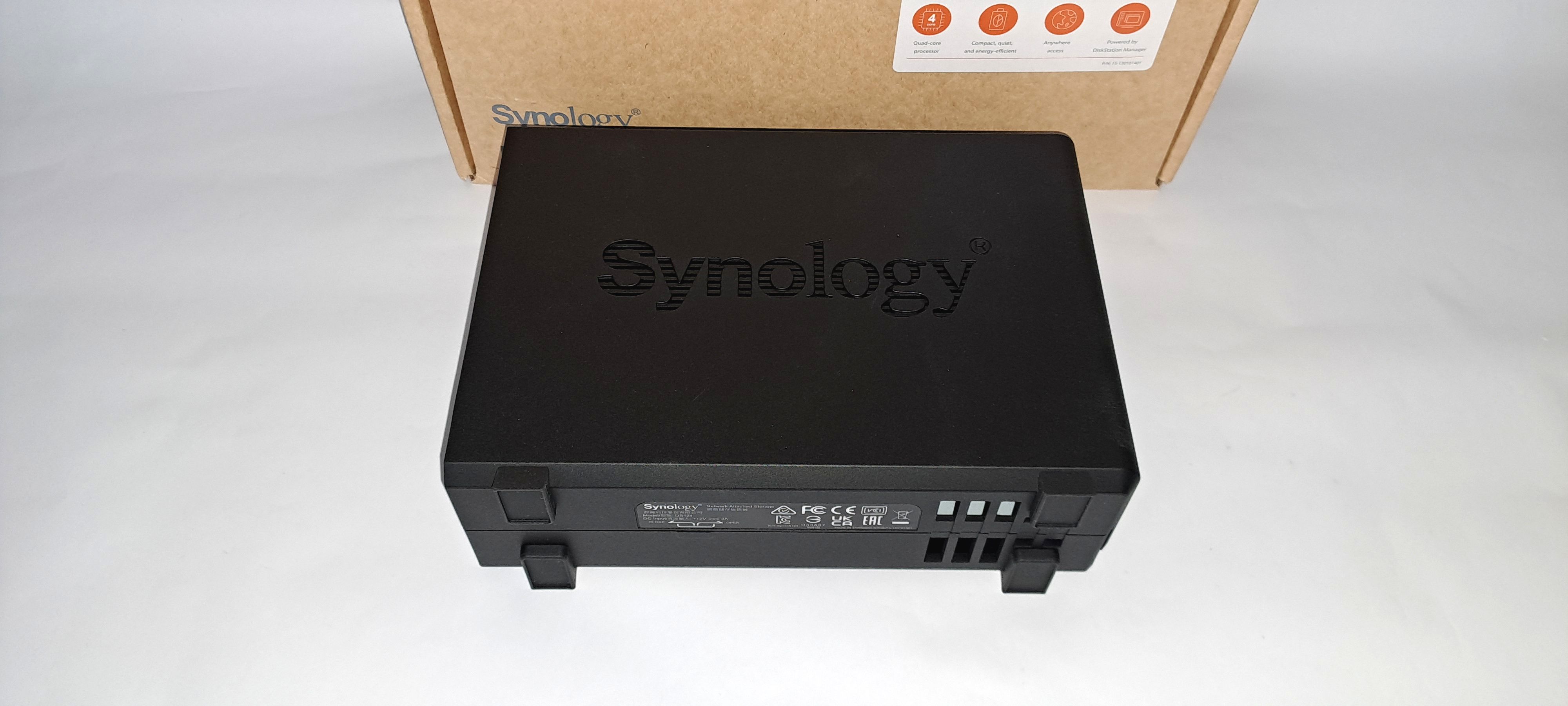 SYNOLOGY Ds124 1 Yuvalı (108 TB) NAS Depolama Ünitesi