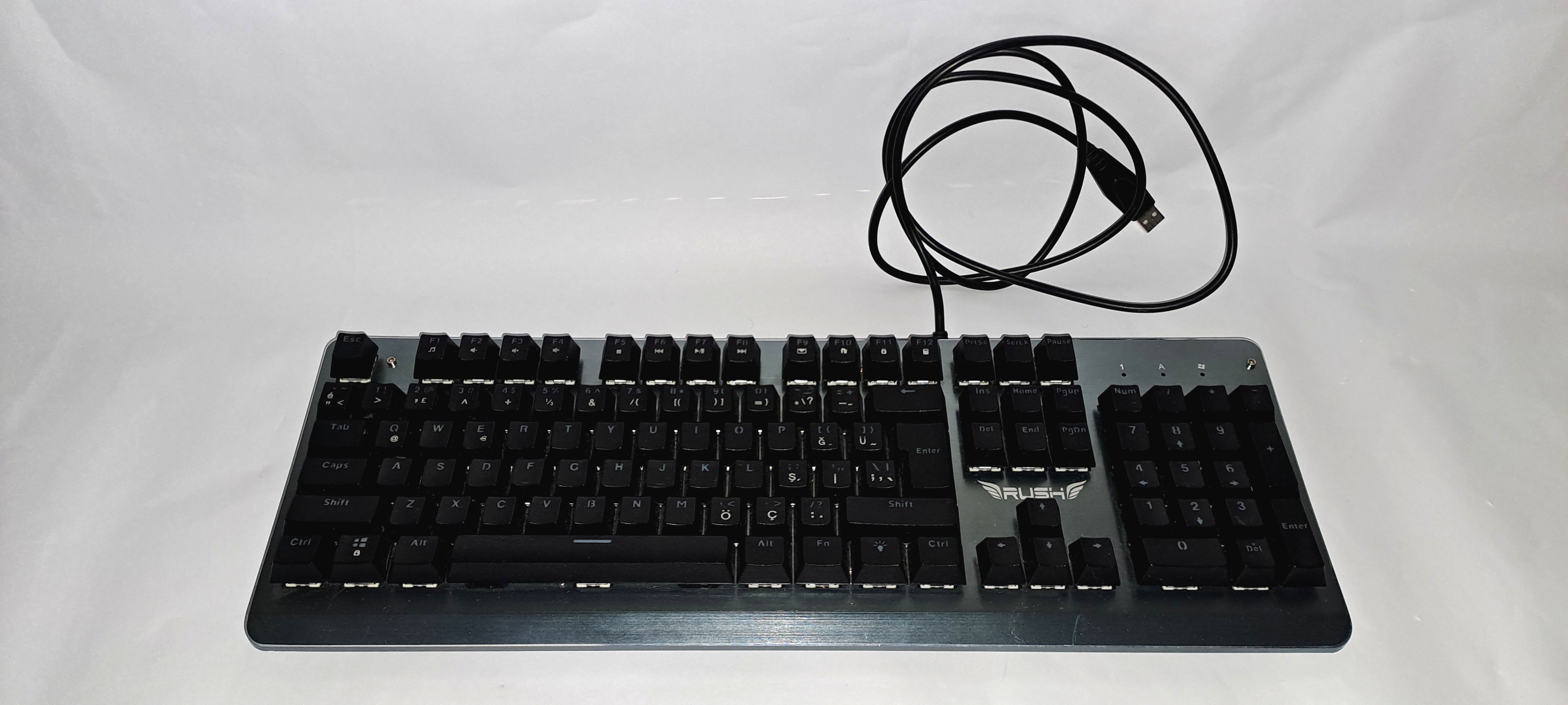 Rush RK910 Paladin RGB Mekanik Oyuncu Klavyesi
