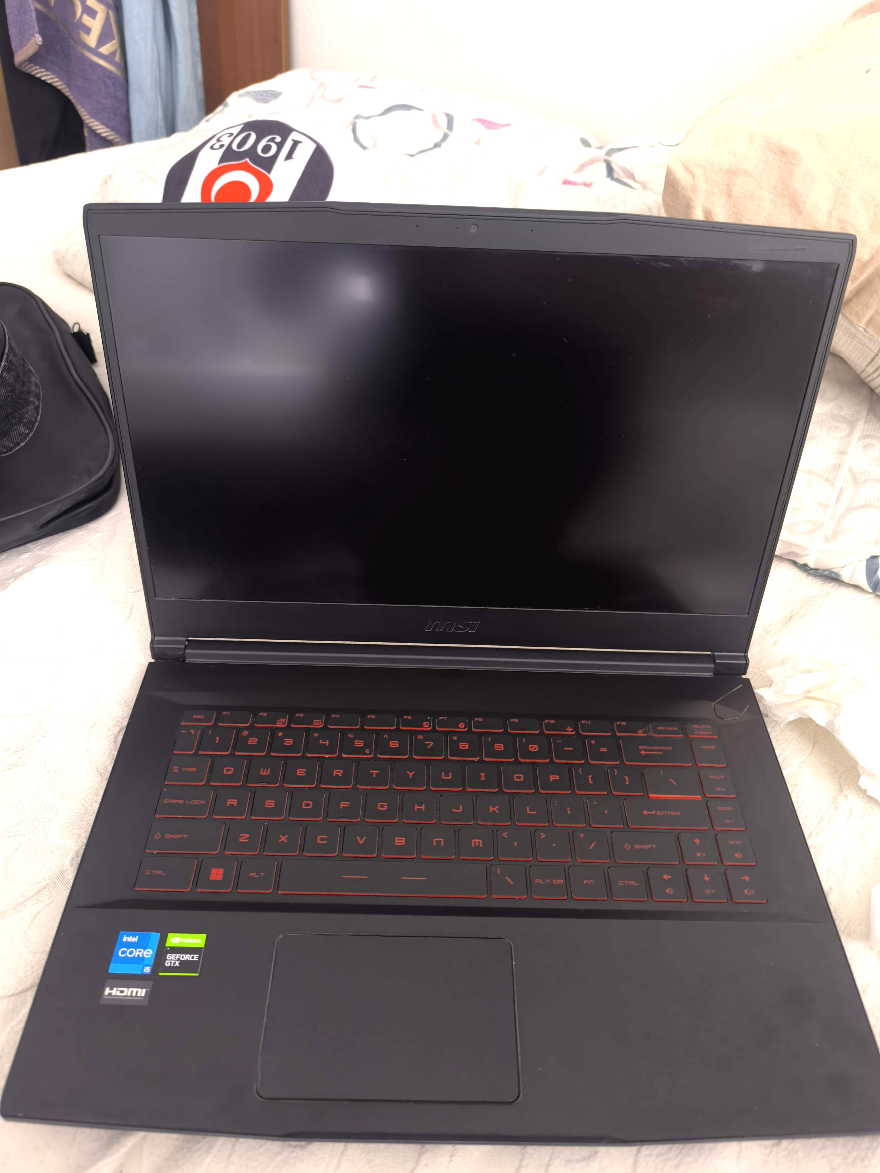 Msı gf63 thin 11 ac gaming laptop