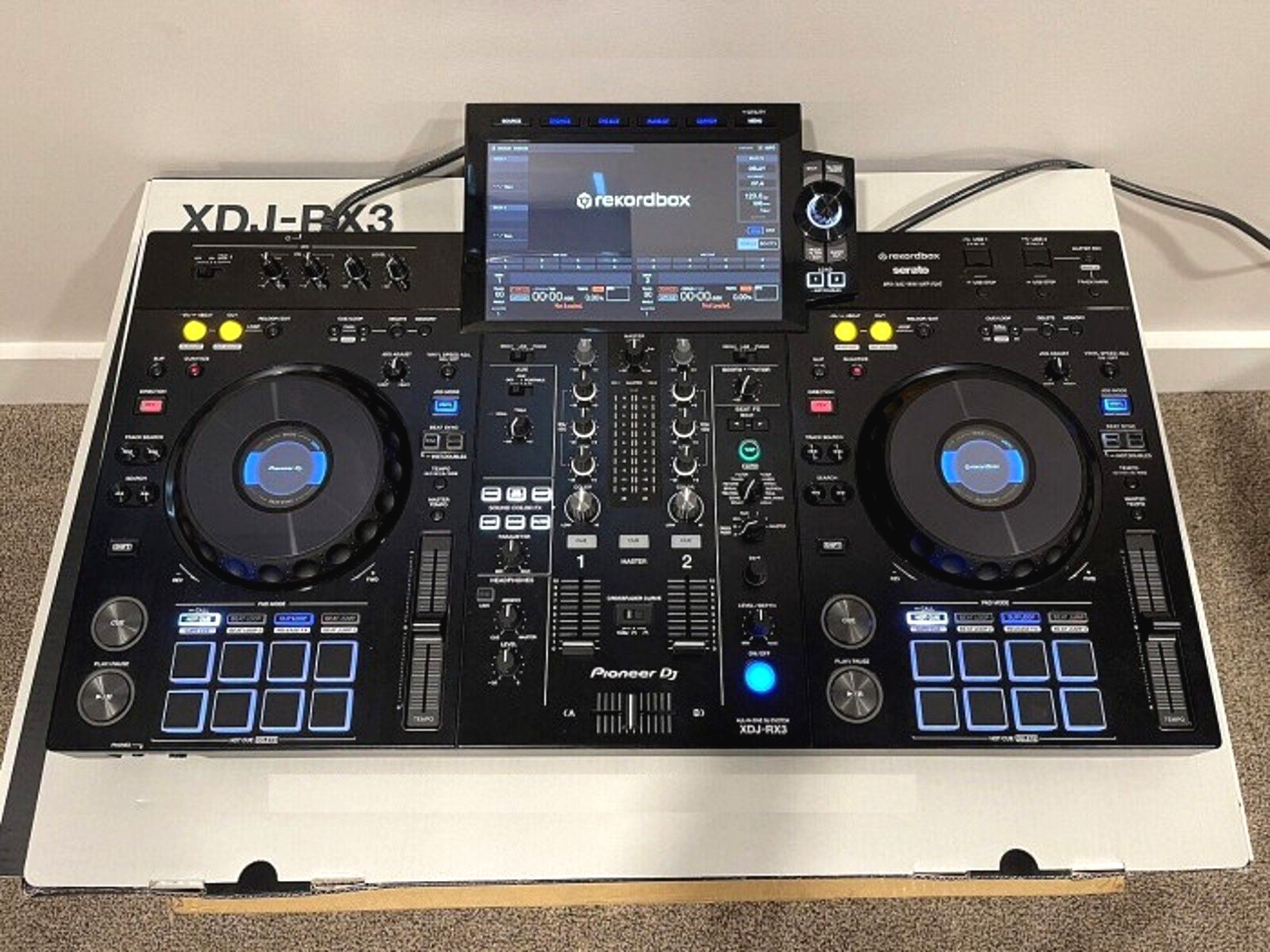 Pioneer DJ OPUS-QUAD, Pioneer DJ XDJ-RX3, Pioneer XDJ-XZ, Pioneer DJ DDJ-FLX10,  AlphaTheta XDJ-AZ,