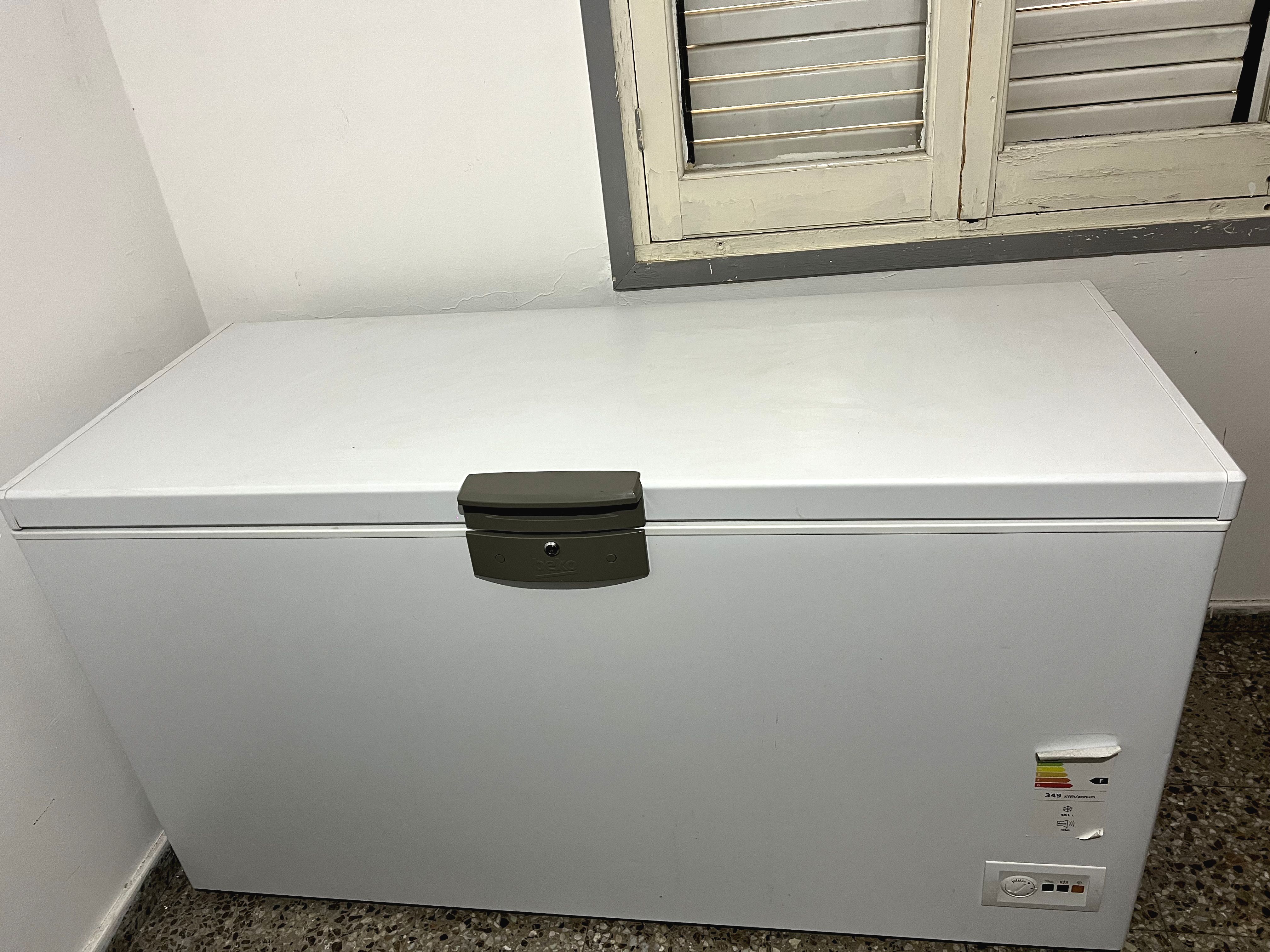 BEKO SANDIK TİPi DERİN DONDURUCU
